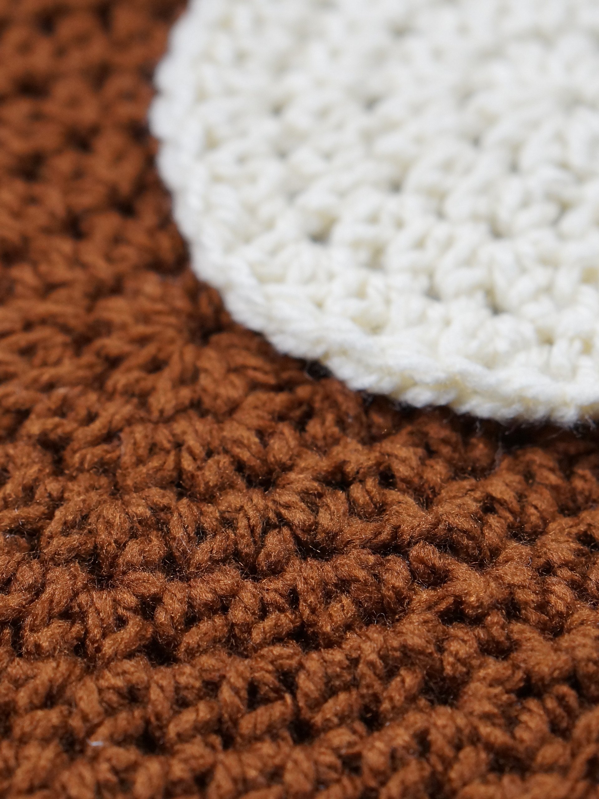 Half double crochet flat circle product image (2)