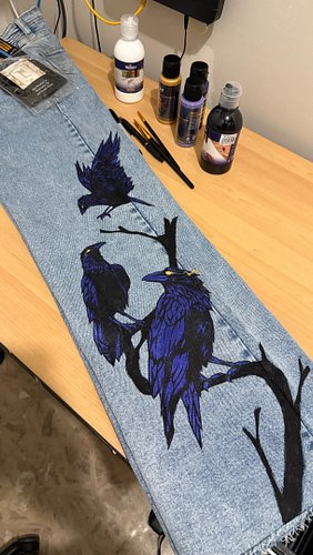 This project got me thinking I have a pair of pants that could use a master Chief or blue eyes white dragon on one of the leg...