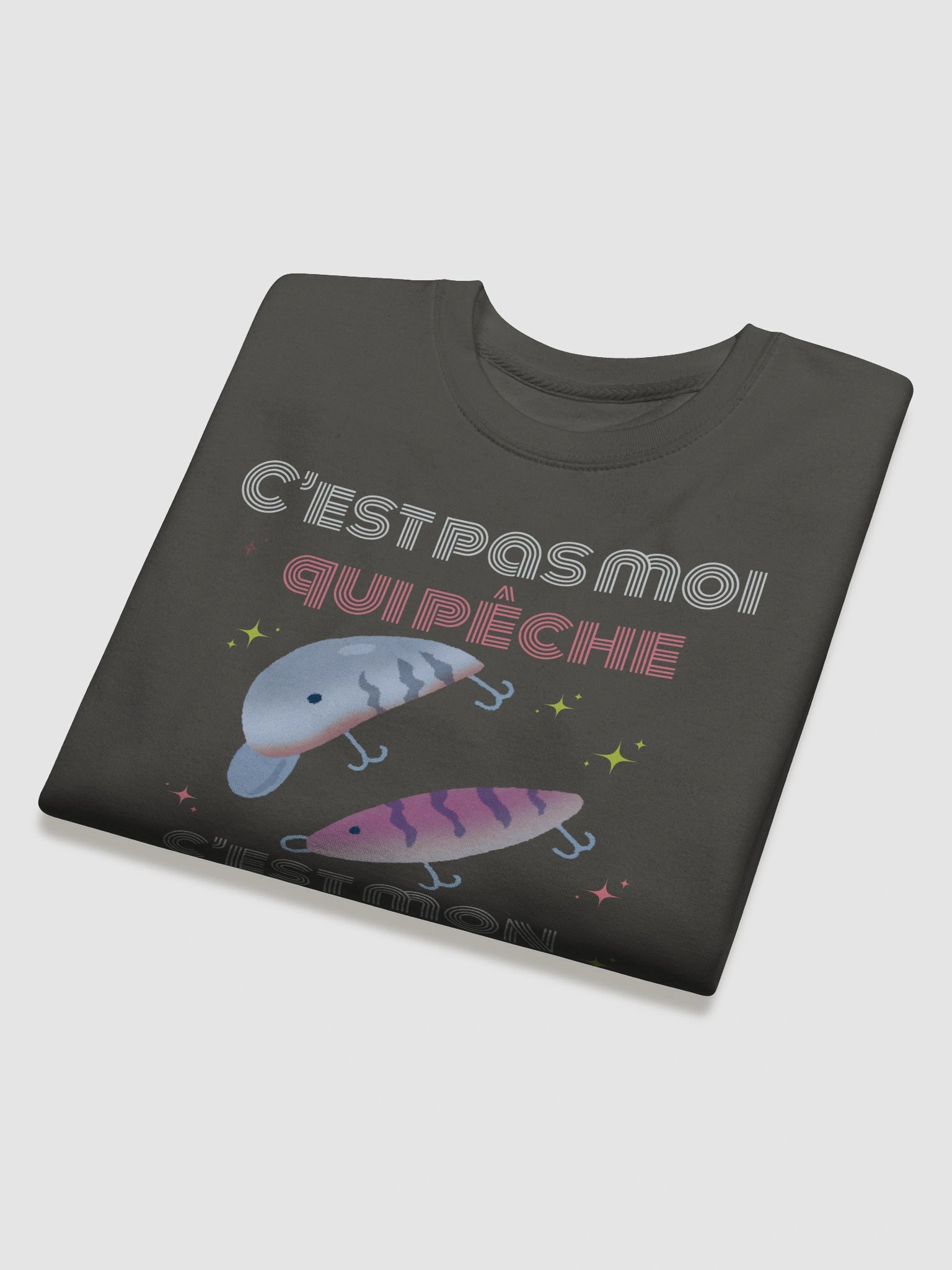 C'est moi qui peche...... T-shirt product image (18)