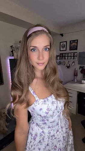 Sundress from day 3! Of the SUNDRESS-A-THON 💜

#sundress #geekgirl #twitchstreamer #adorkable #pretty