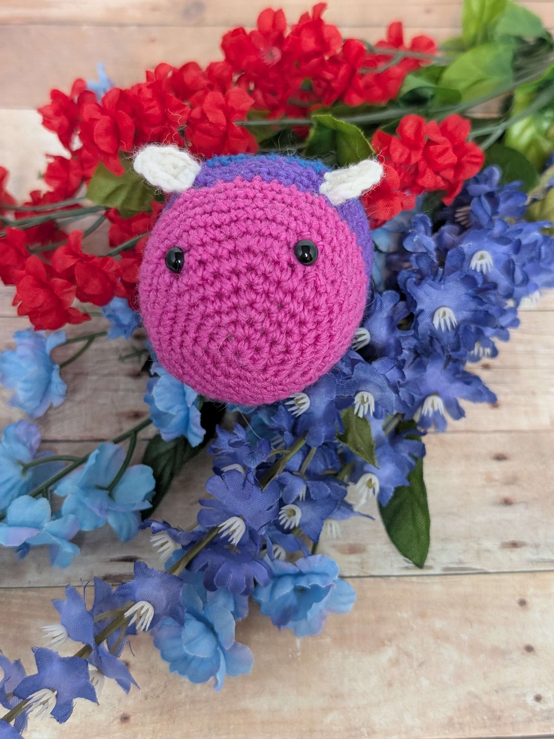 [PRE-ORDER] Bisexual Pride Bee Plush product image (1)