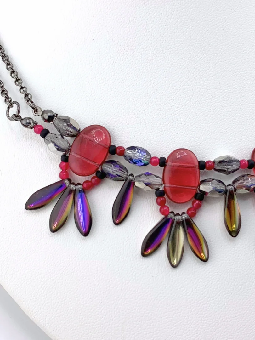 Pink and Purple Czrch Dagger Necklace and Earrings Set product image (2)