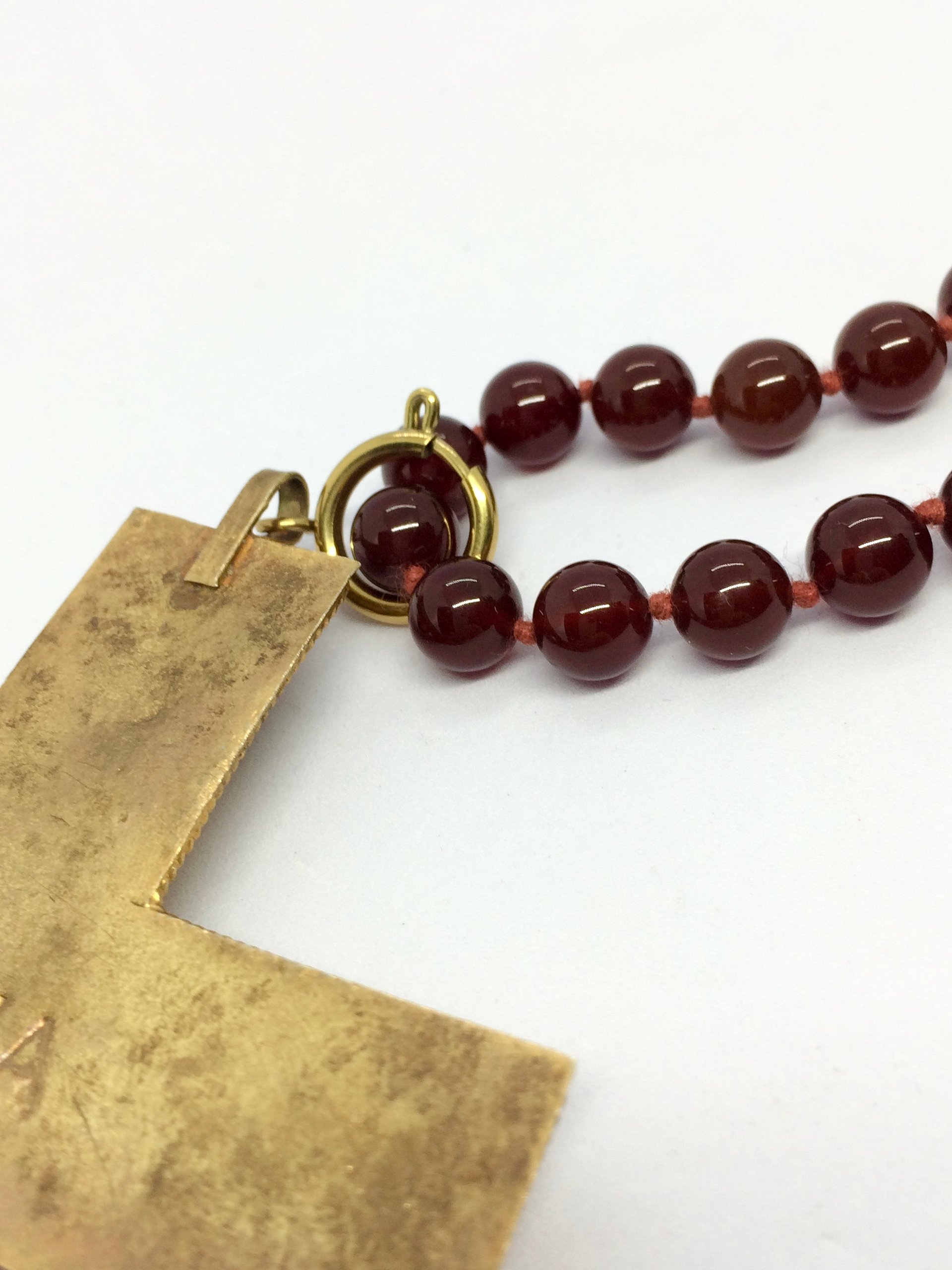 Rustic Crimson Cross product image (10)
