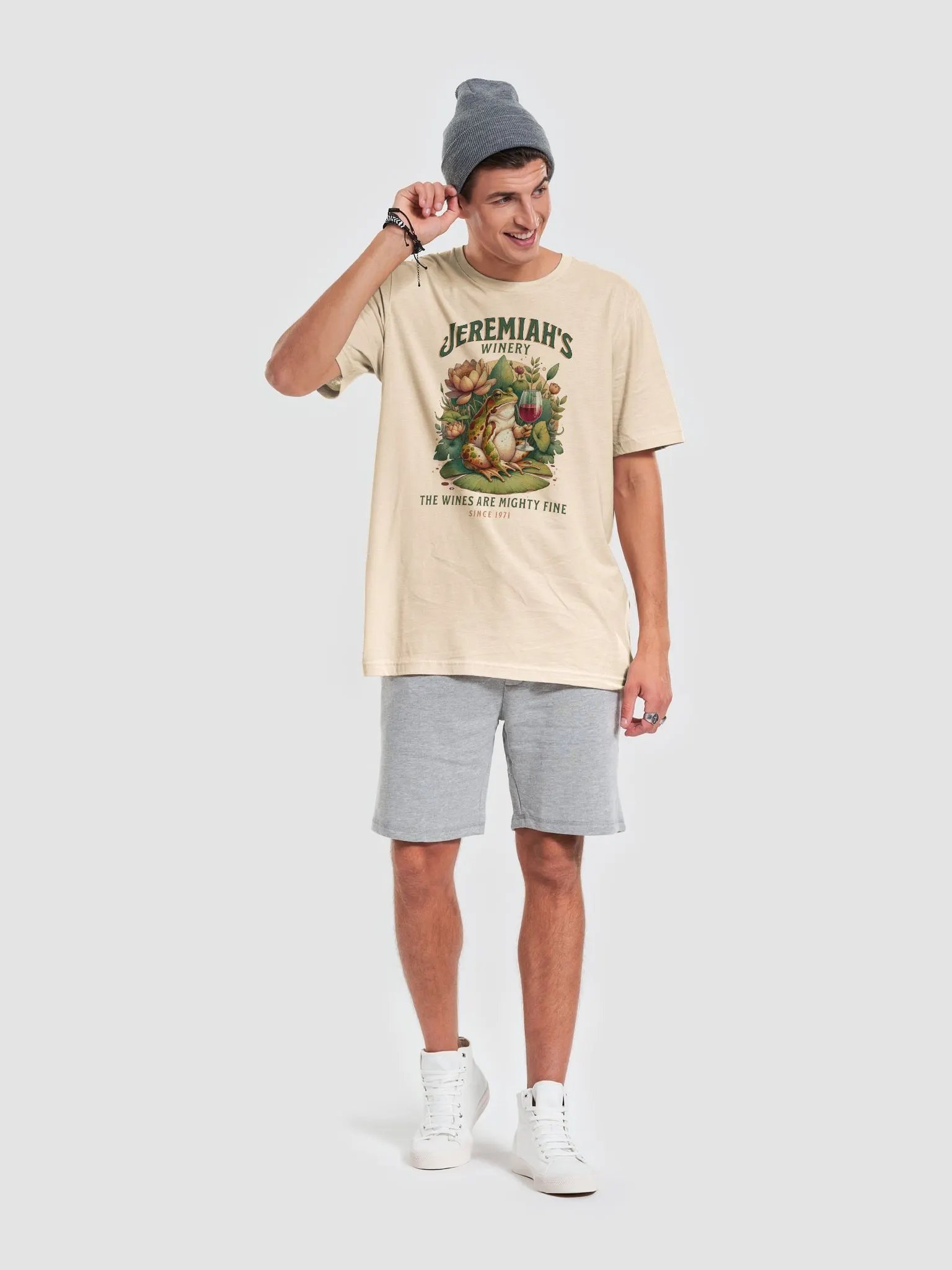 Funny Wine Lover Jeremiah's Winery Bullfrog T-shirt product image (41)