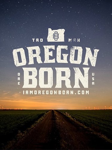 A classic athletic look. That vintage varsity energy just hits different.

#oregon
#oregonborn
#iamoregonborn
#pnwstyle
#supp...