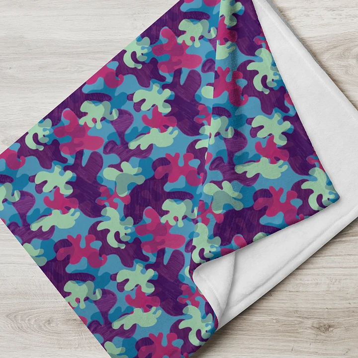 Mermaid Blobs Throw Blanket product image (7)
