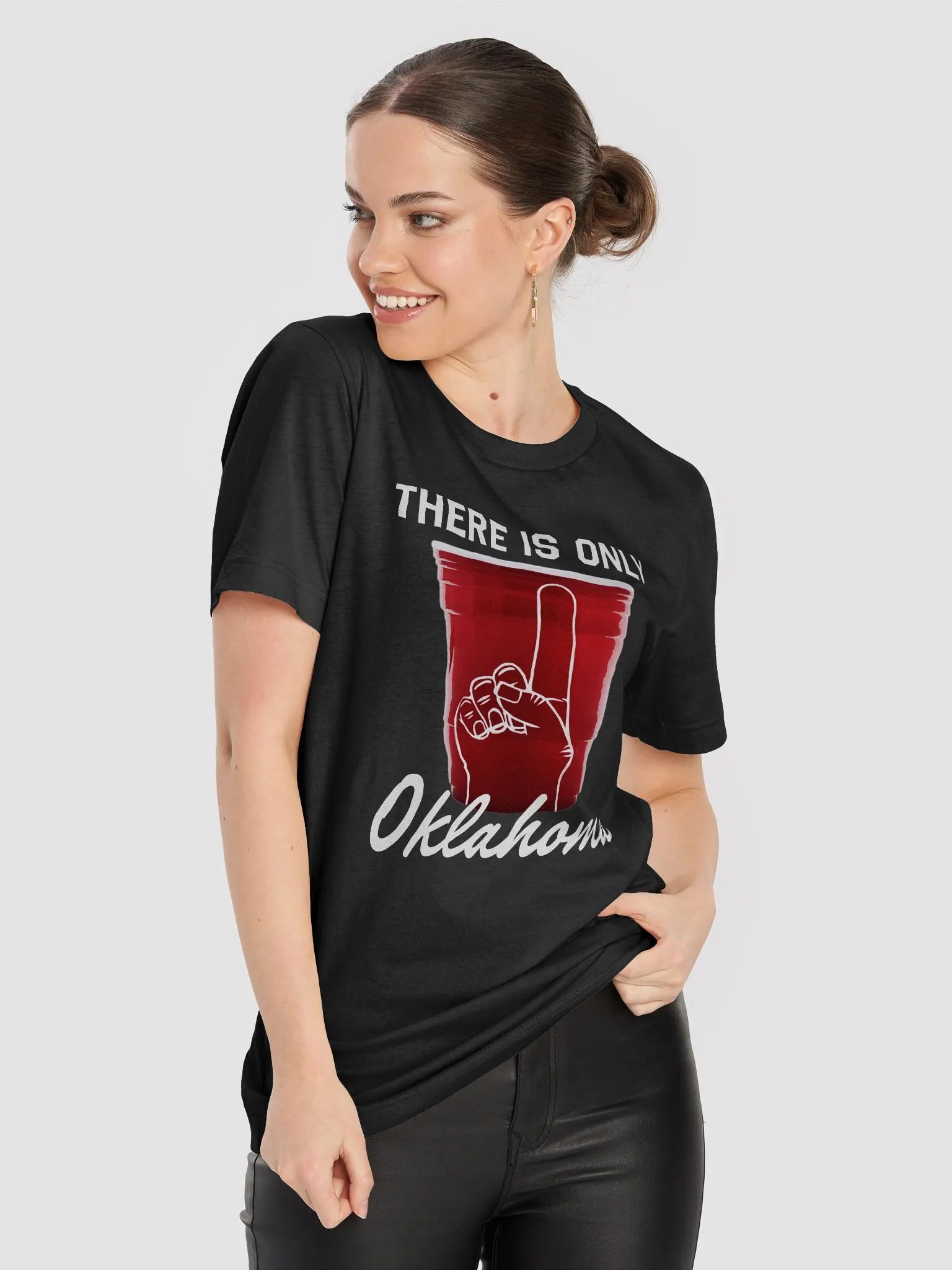 There is Only 1 product image (8)