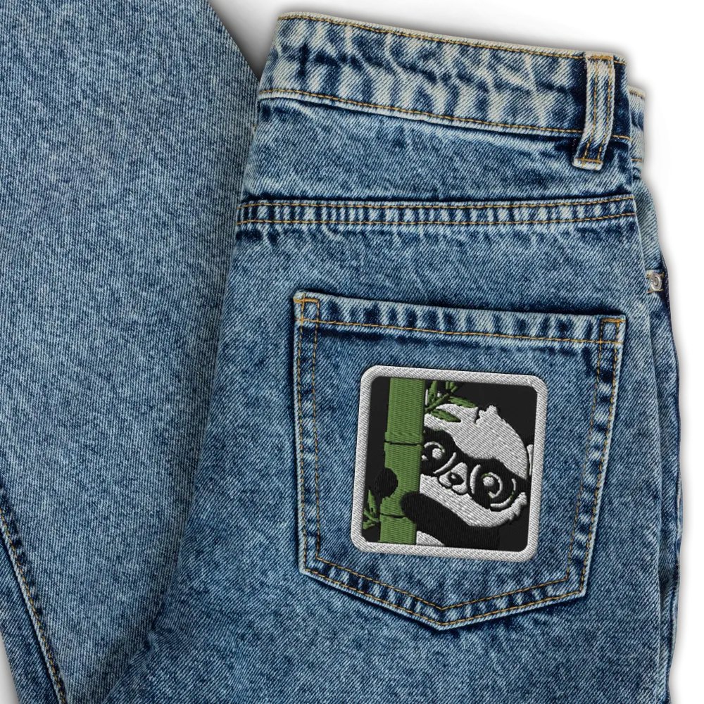 Peeking Panda Embroidered Patch product image (3)