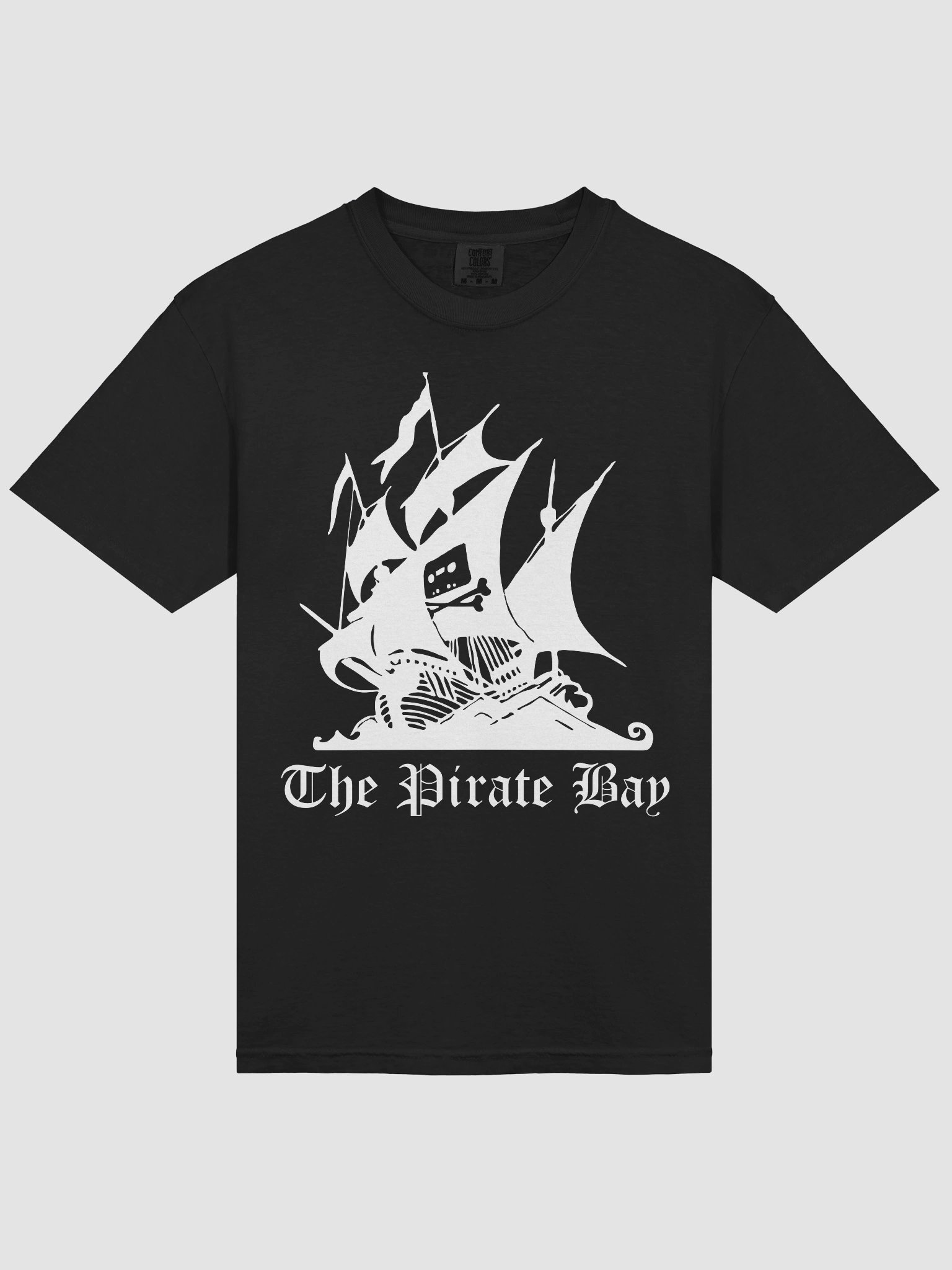 Sailing the High Seas Tee Blk product image (9)