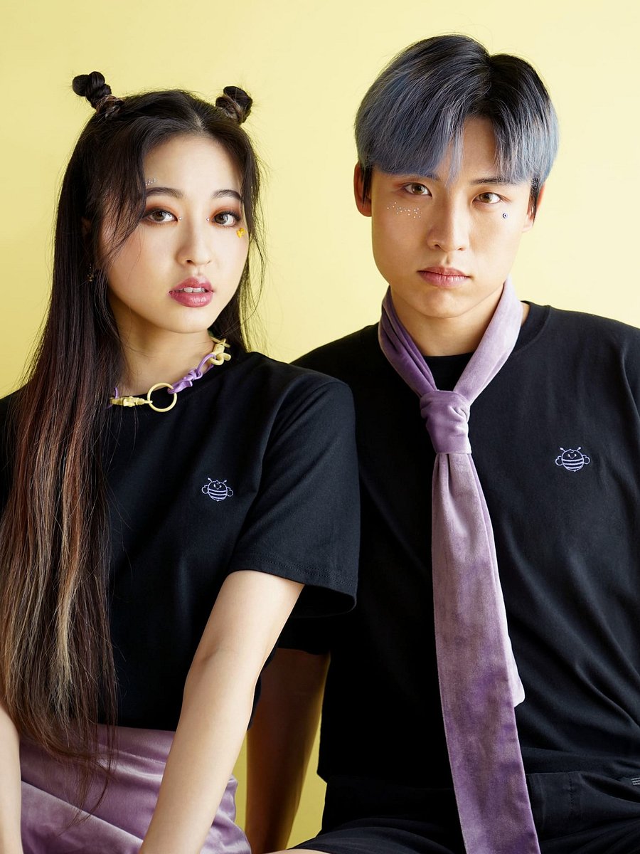 EEBEE EMBROIDERED TEE product image (2)