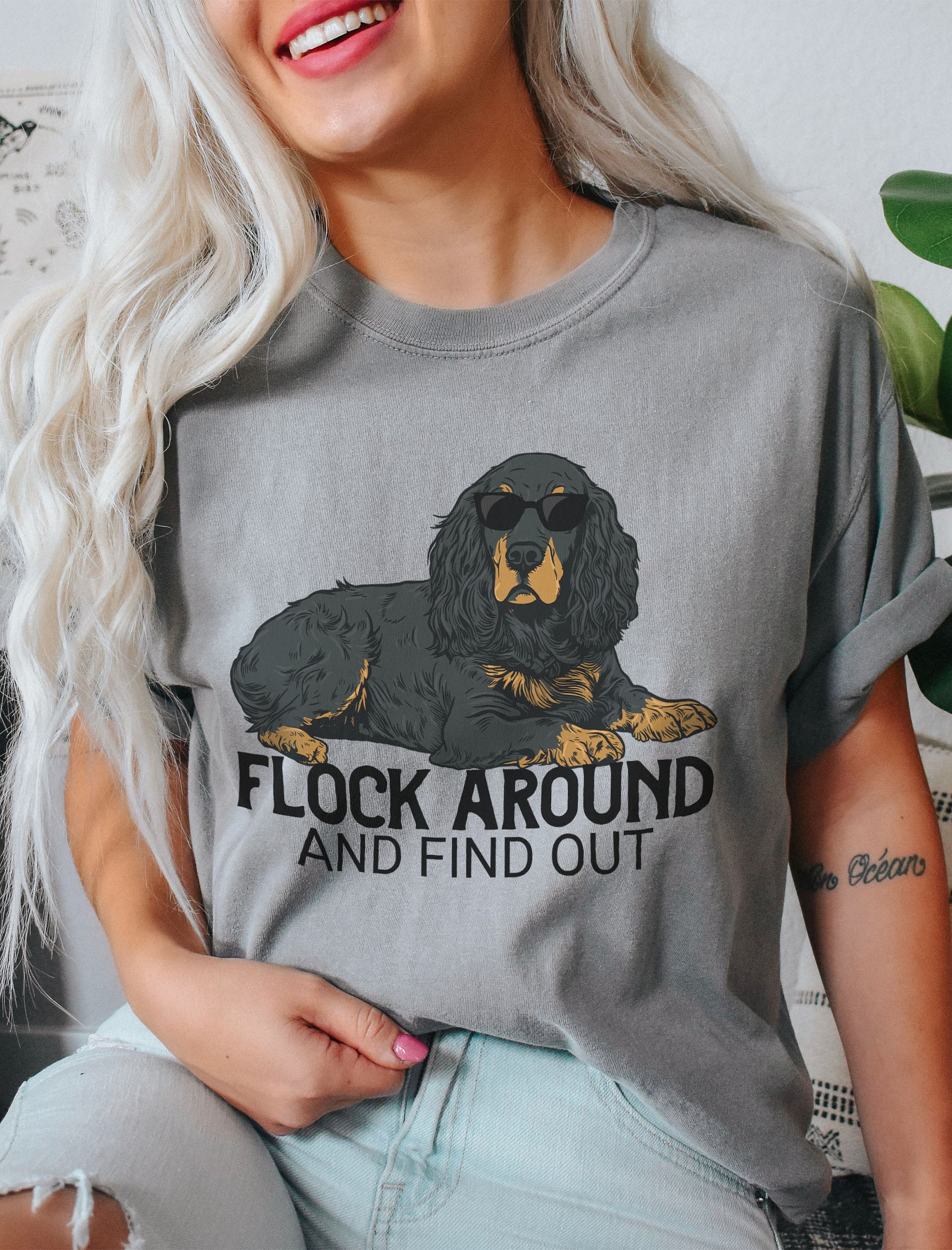 Flock Around and Find Out T-Shirt of a Cocker Spaniel(Black and Tan) | Funny T-Shirt for Hunting Dog Paw-rents product image (2)