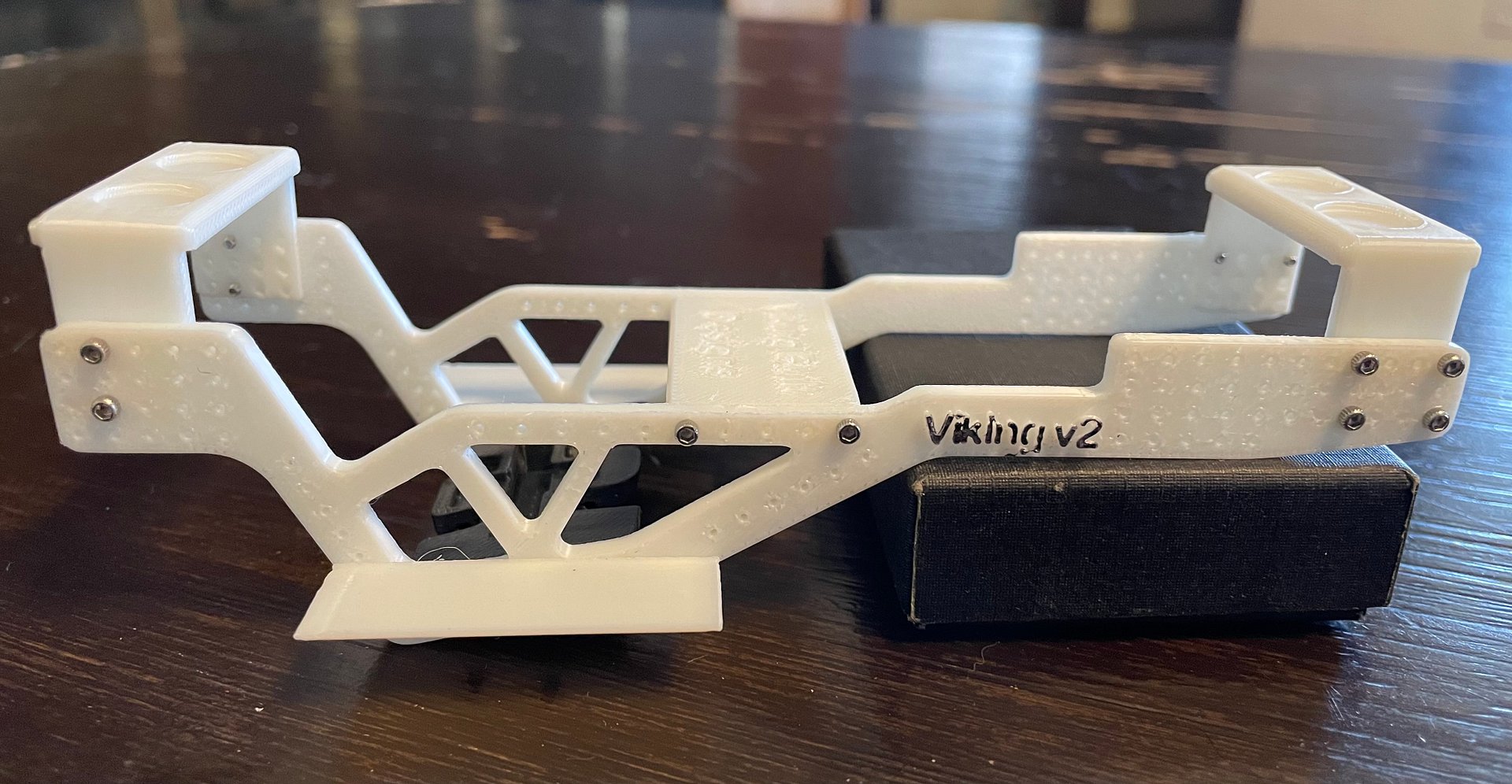 Viking Chassis v2 Gladiator product image (1)