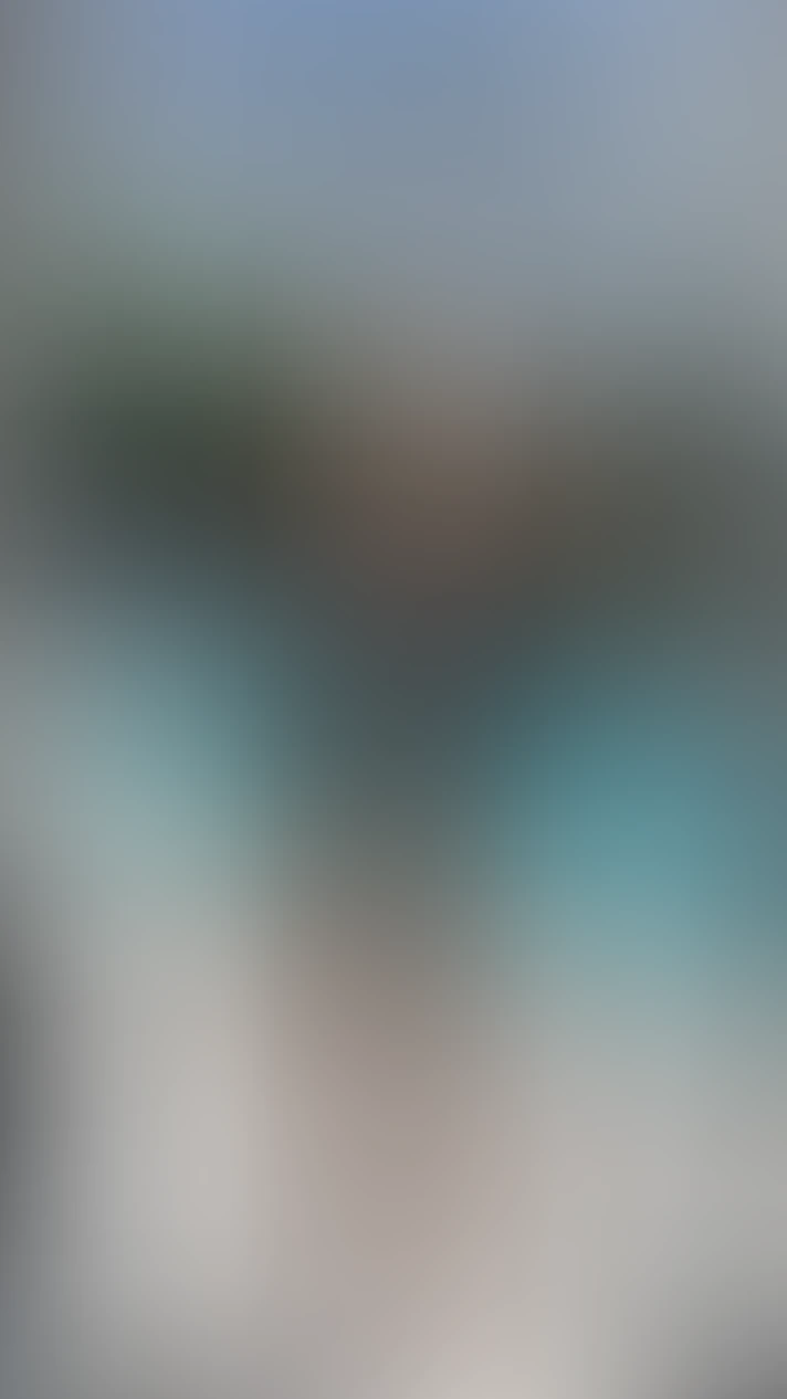 Video thumbnail background