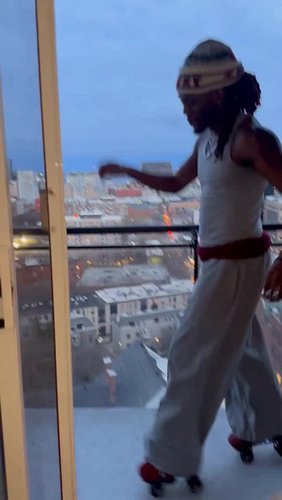 [ MINISTER OF ENJOYMENT ] 💫

MTL was genuinely amazing, I need to do more Canadian skate trips. The Afrobeat event I got to h...