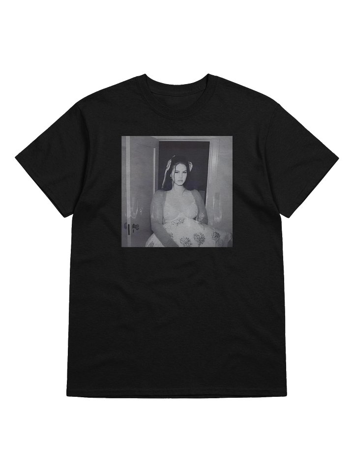Lana Del Rey Tunnel Under Ocean Blvd Portrait T-Shirt product image (1)