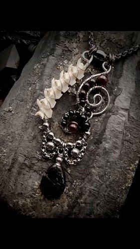 My next event you can find me in Santa Cruz for Mockingbird Lane: Halfway to Halloween Market next Sunday May 31st.
Hope to s...