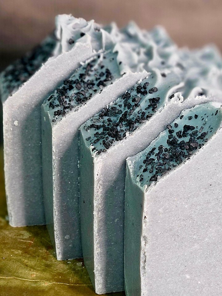 Pumice Smoke – Exfoliating Campfire-Scented Soap product image (2)