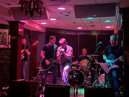 Thank you to everyone that watched our set  @katiesofsmithtown last night! Let’s do it again real soon!

#theartifactlegacy #...