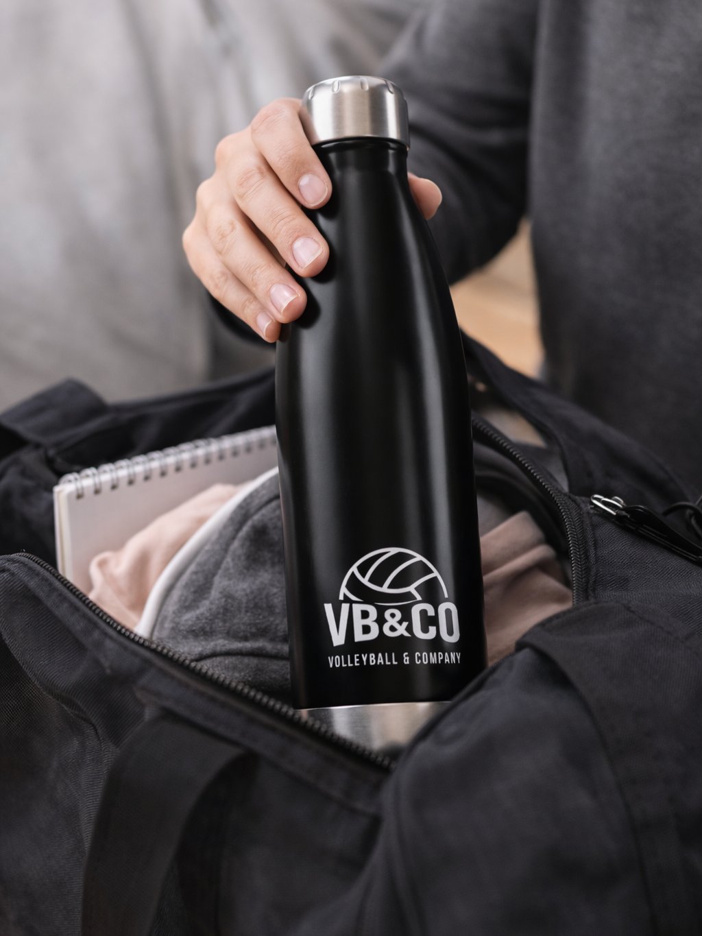 VB&CO Court Bottle product image (3)