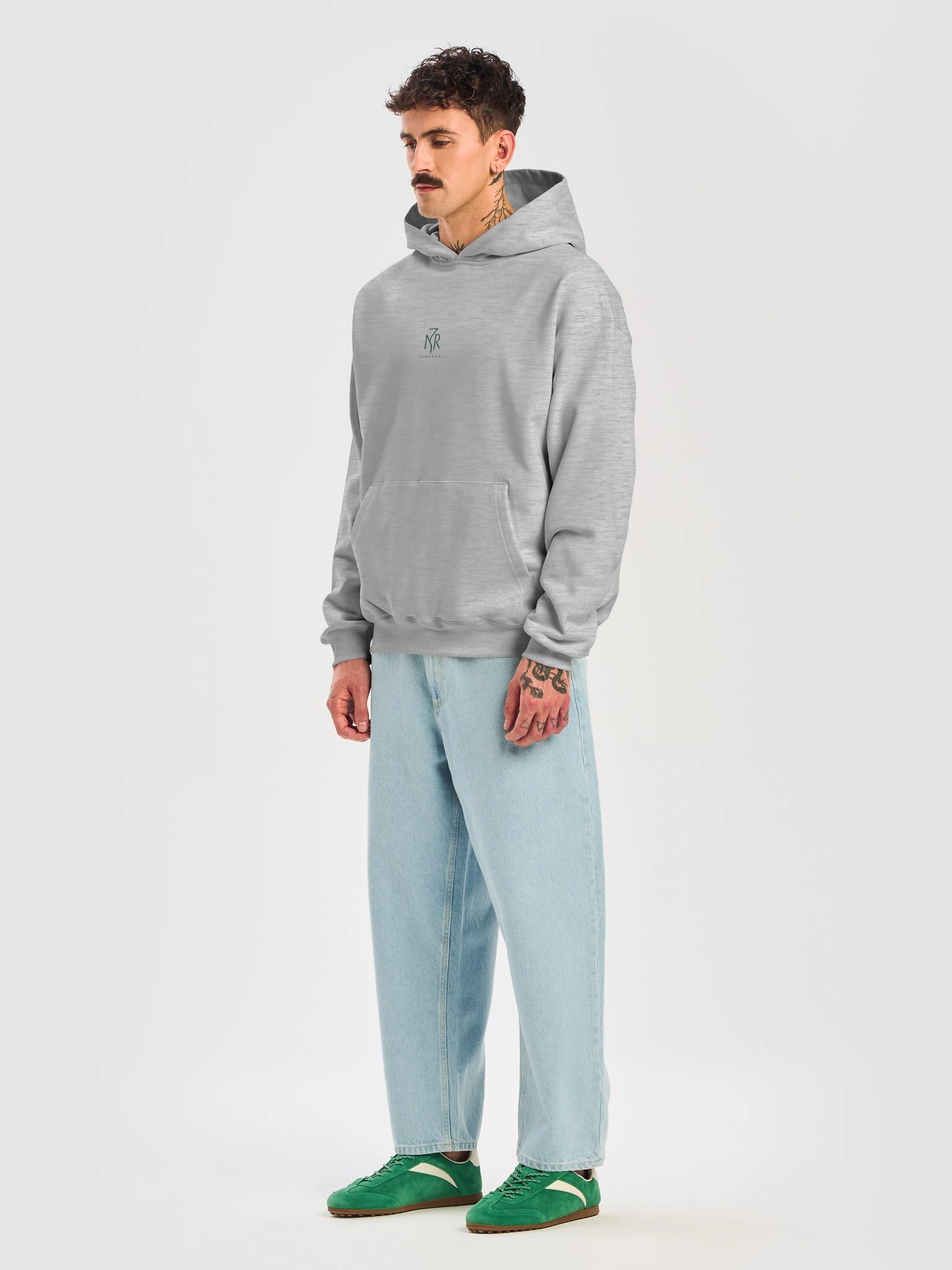ZENORATI Minimal Logo French Terry Hoodie product image (13)