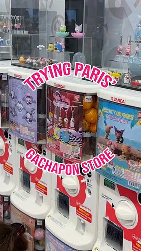 Let's try the Gachapon at the Bandai store in Paris! ⁠
⁠
I can't believe I always get what i want at Gachas and blindboxes! S...