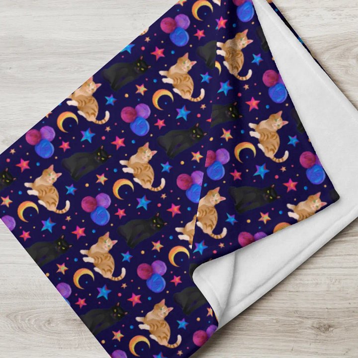 Luna and Apollo Blanket product image (1)