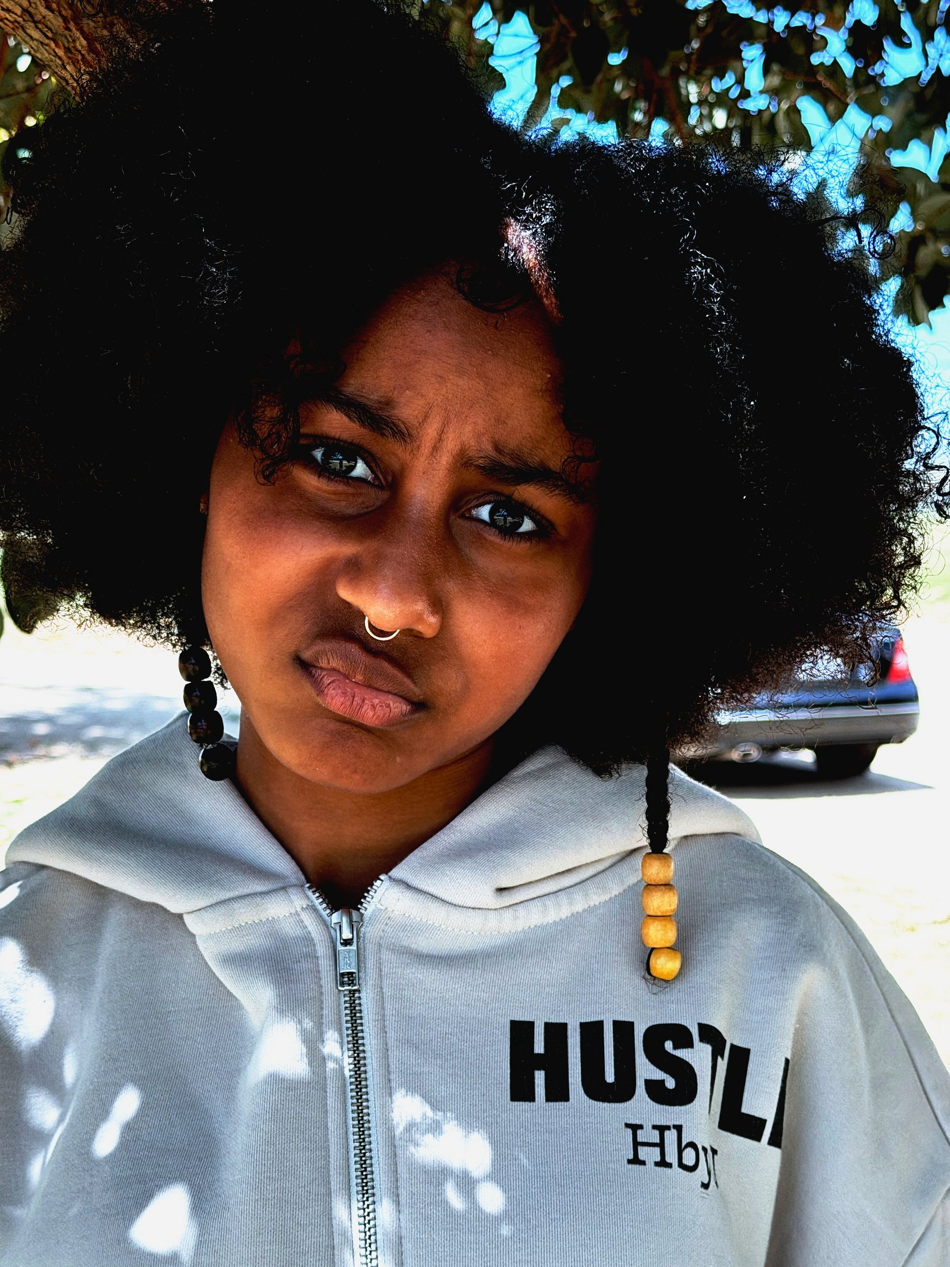 HUSTLE product image (7)
