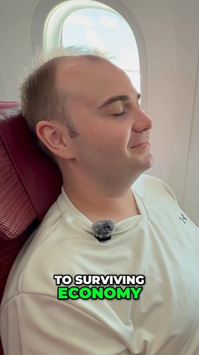 You can’t ever say I’m not full of useful tips 👀😉  #economy #surviving #avgeek #aviation #businessclass