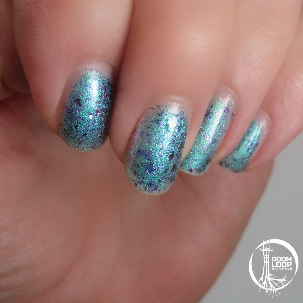 PRESTIDIGITATION - Metallic Teal and Shifting Violet-Blue-Pink Flakes Nail Polish product image (8)