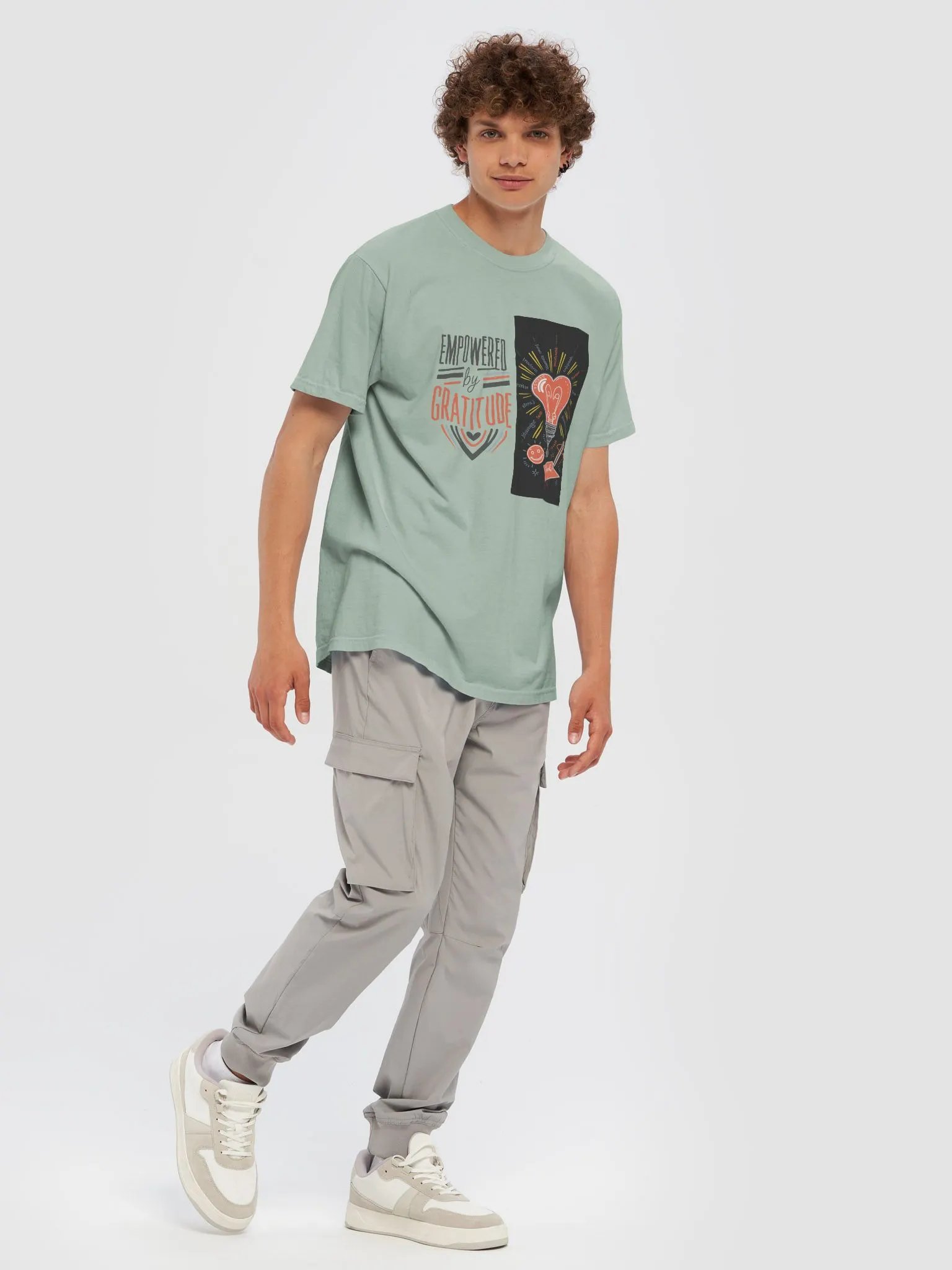 Gratitude Illumination Tee product image (44)