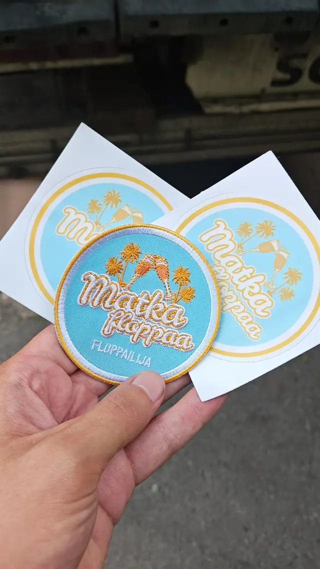 ISO kiitos @Anne-Mari ja @Matkafloppaa  podcast upeista tarroista ja haalarimerkeistä! 🥹🦆💛 Nämä ovat aivan mahtavia, ja pääsevät ehdottomasti näkyvälle paikalle. Olemme todella innoissamme ja kiitollisia tästä ihanasta yllätyksestä! ✨ #matkafloppaa #DuckTravels #suomitiktok  #Haalarimerkit #Kiitos  A HUGE thank you to @annemariplanting and the @matkafloppaa podcast for the amazing stickers and overall patches! 🥹🦆💛 We absolutely love them, and they will definitely get a special place. We are so excited and incredibly grateful for this wonderful surprise! ✨       