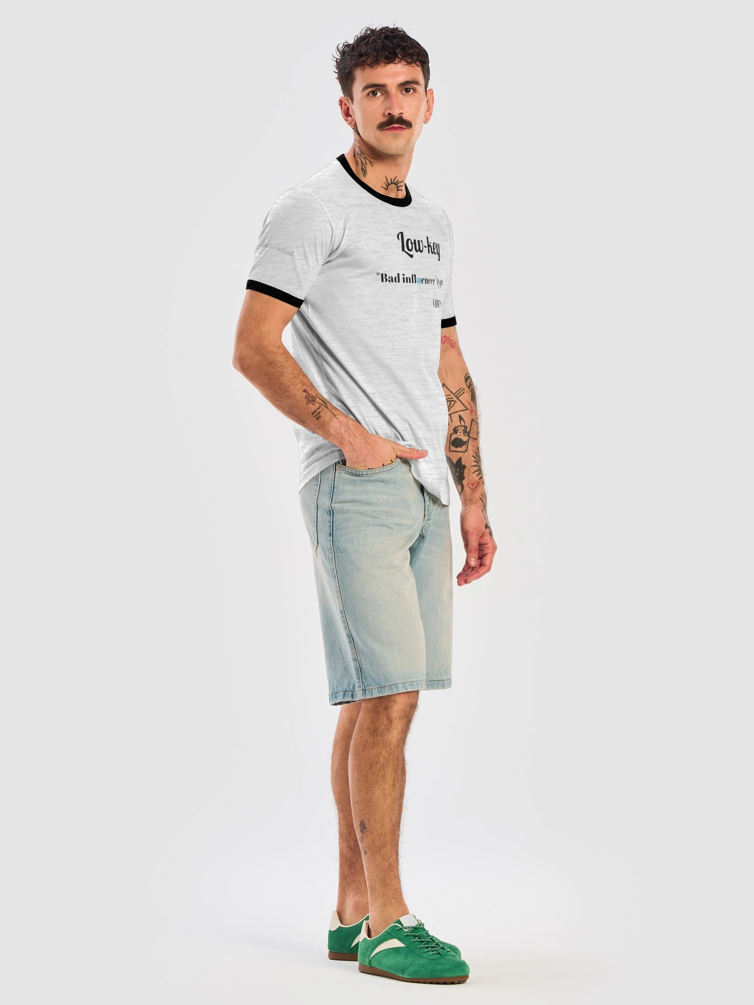 Retro Vibes bad Tee product image (23)