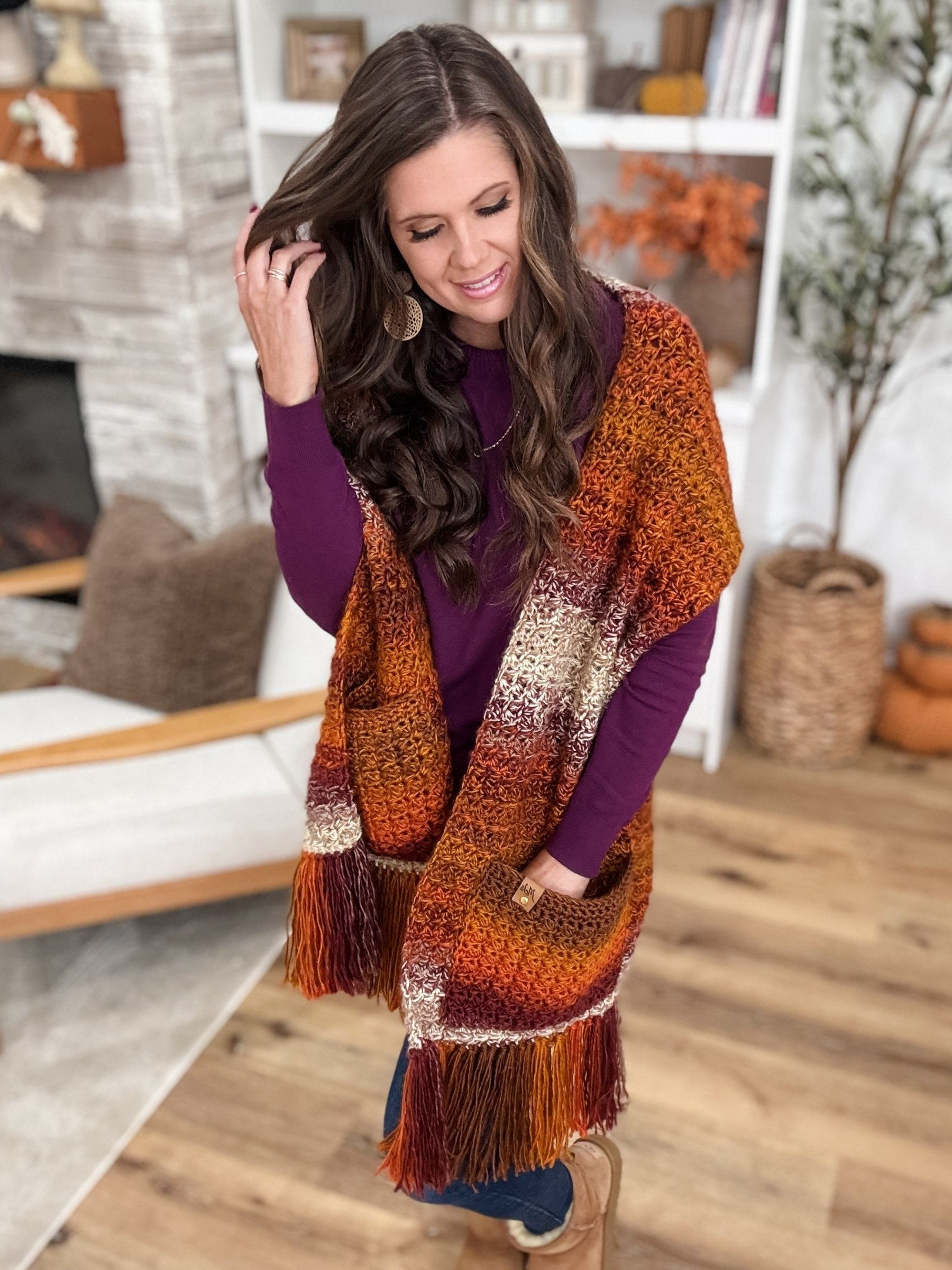 Chunky Suzette Pocket Shawl Crochet Pattern product image (1)