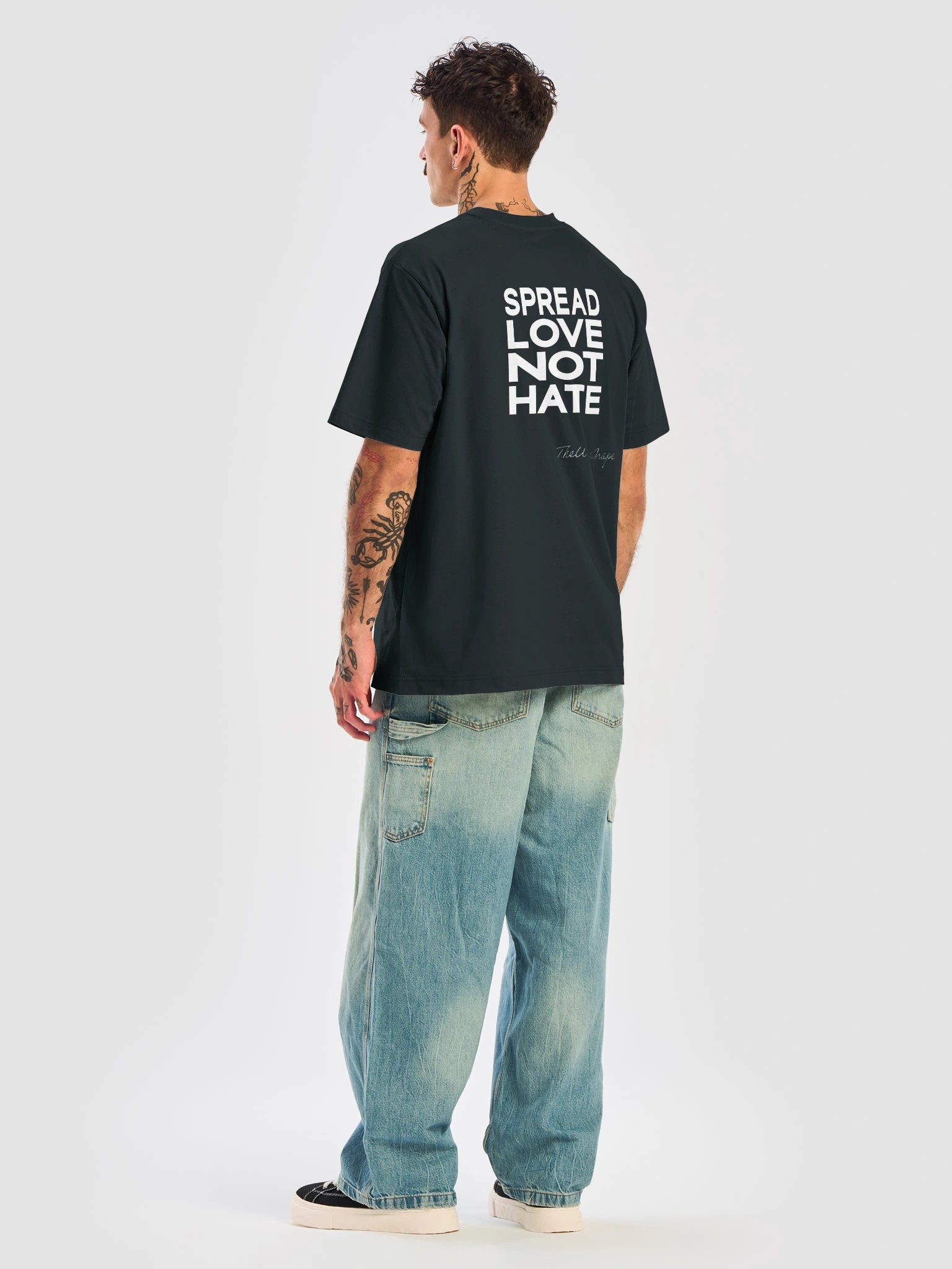 SPREAD LOVE, NOT HATE COTTON TEE product image (6)