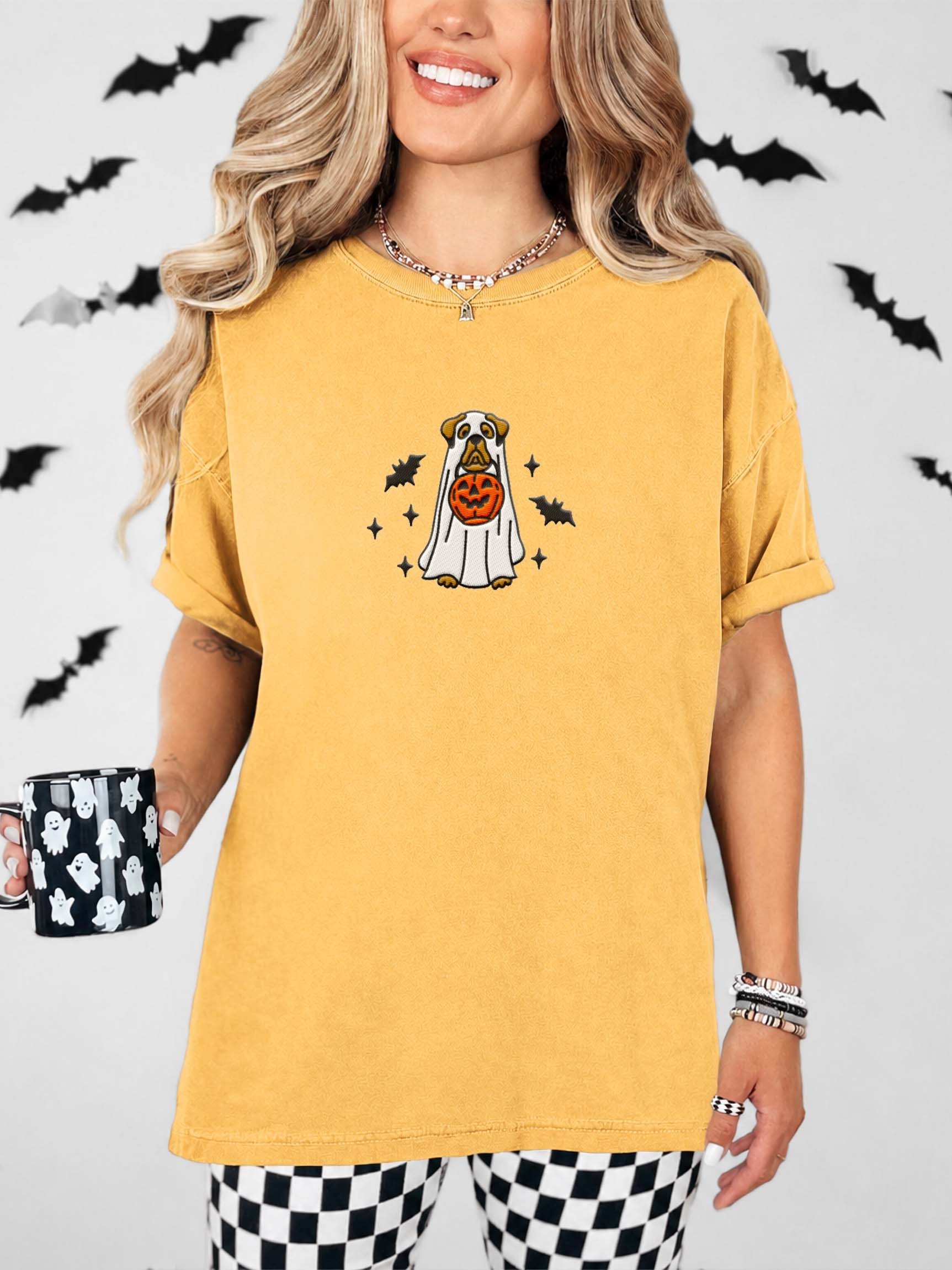 Halloween Bullmastiff(Tan) Embroidered T-Shirt product image (2)