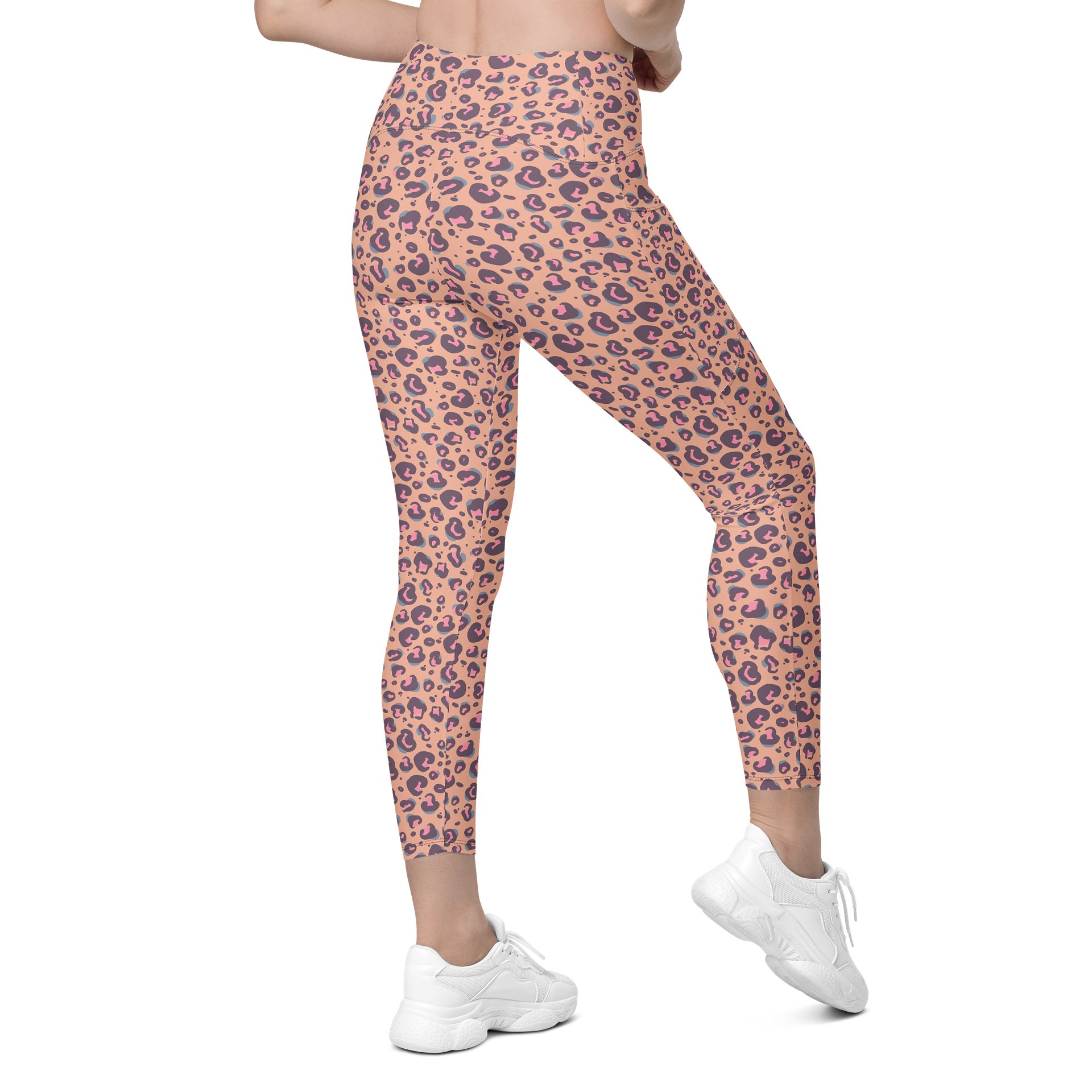 Unique Design Crossover Leggings with Bold Leopard Print product image (8)
