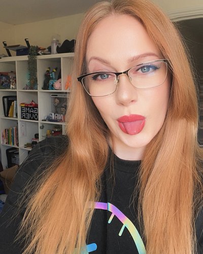 One day I’ll just take a nice pic without pulling a face or sticking my tongue out. Today isn’t that day, and neither was the...