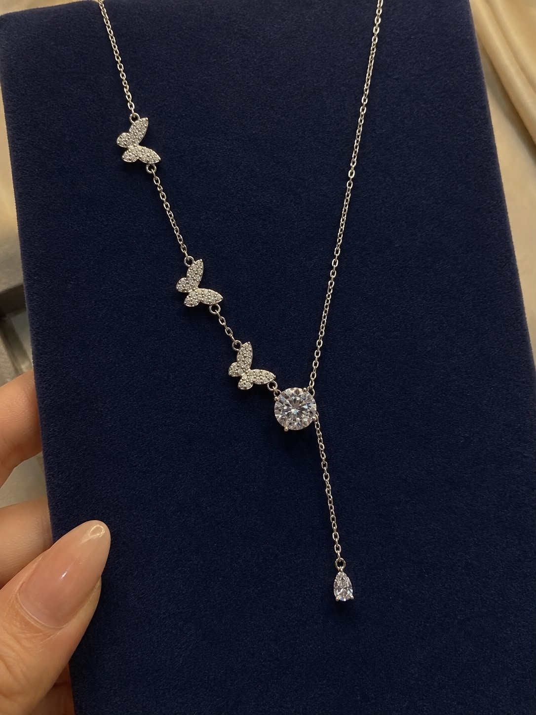 Yara Necklace product image (5)