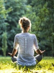 Your First Yoga Class: A Beginner's Guide to Expectations and Essentials product image (1)