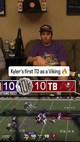 Our reaction to Sundays only touchdown. At least it was Kyler's first as a Viking...

#minnesotavikings #skol #nflhighlights