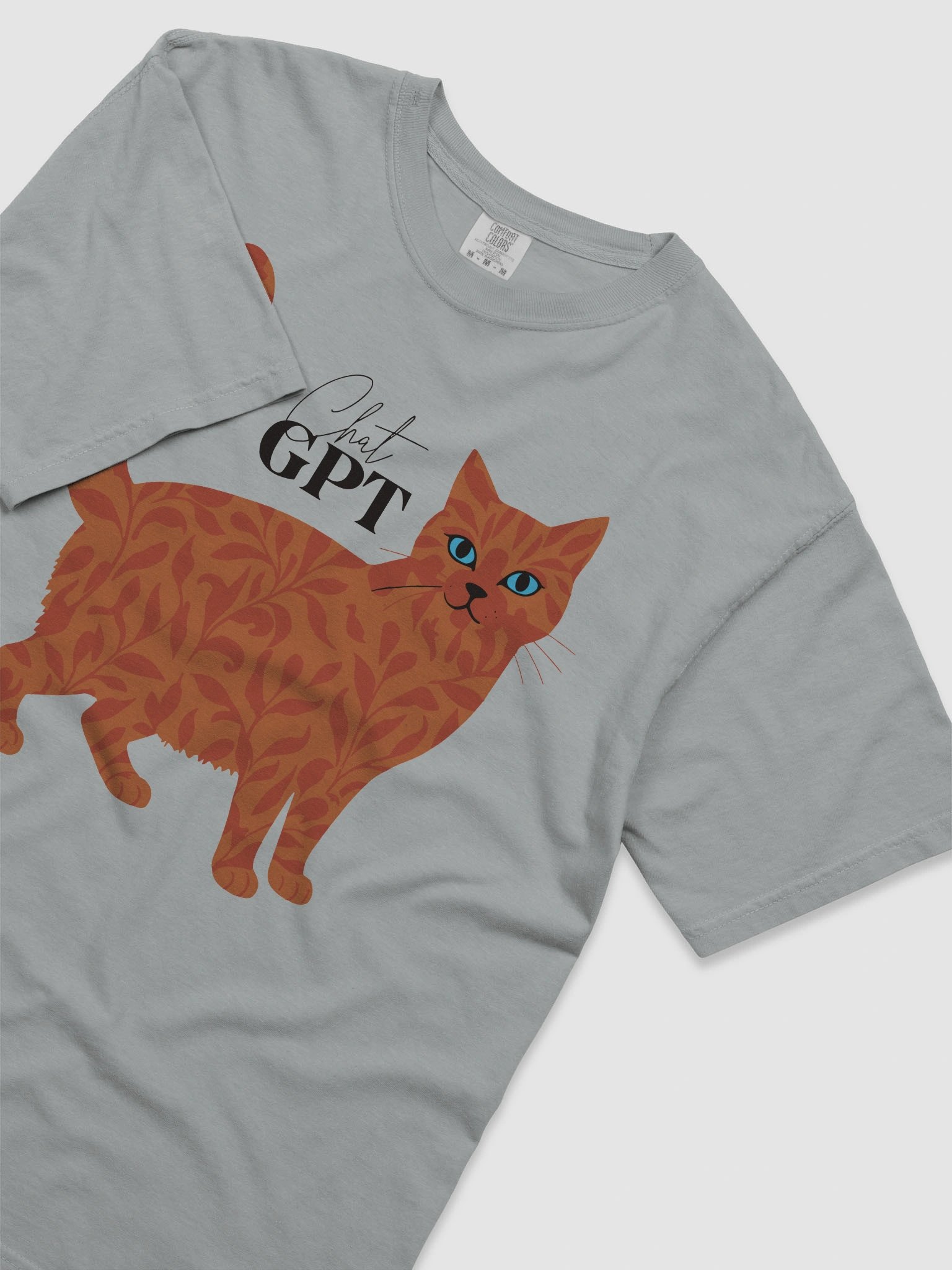 Leafy Feline Comfort Tee product image (2)