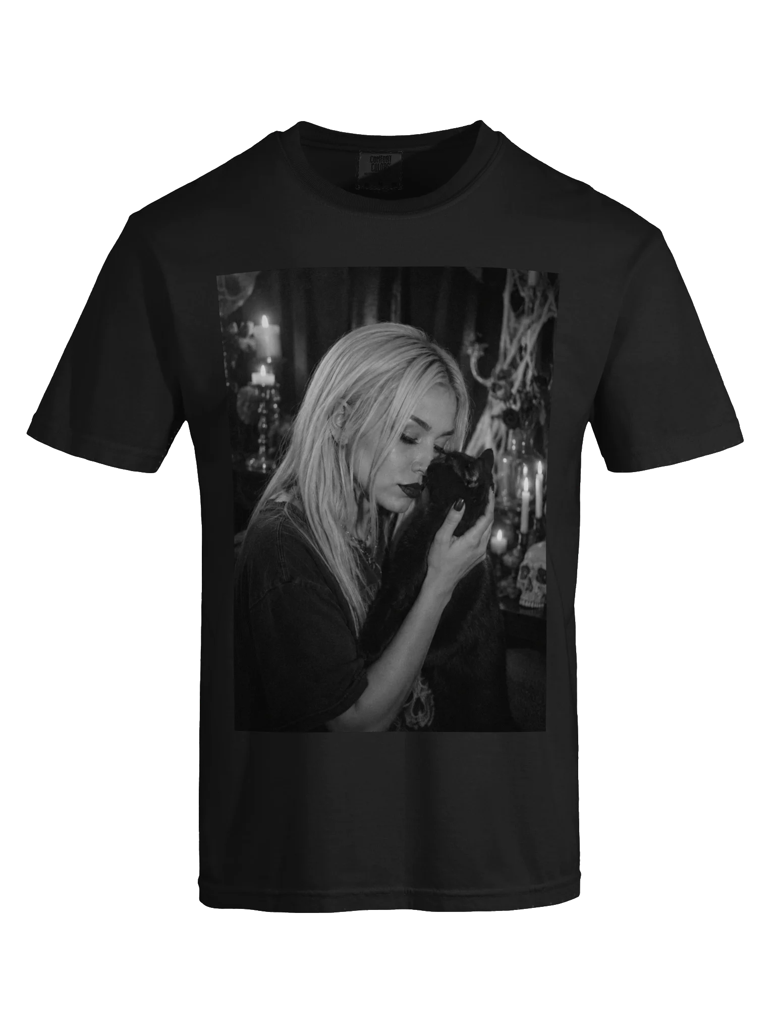 Chiara With Black Cat Tee product image (5)