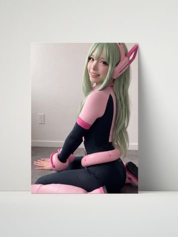 Cosplay Corner – Waifufaee as Ochaco from My Hero Academia Glossy 8x10 Metal Print product image (1)