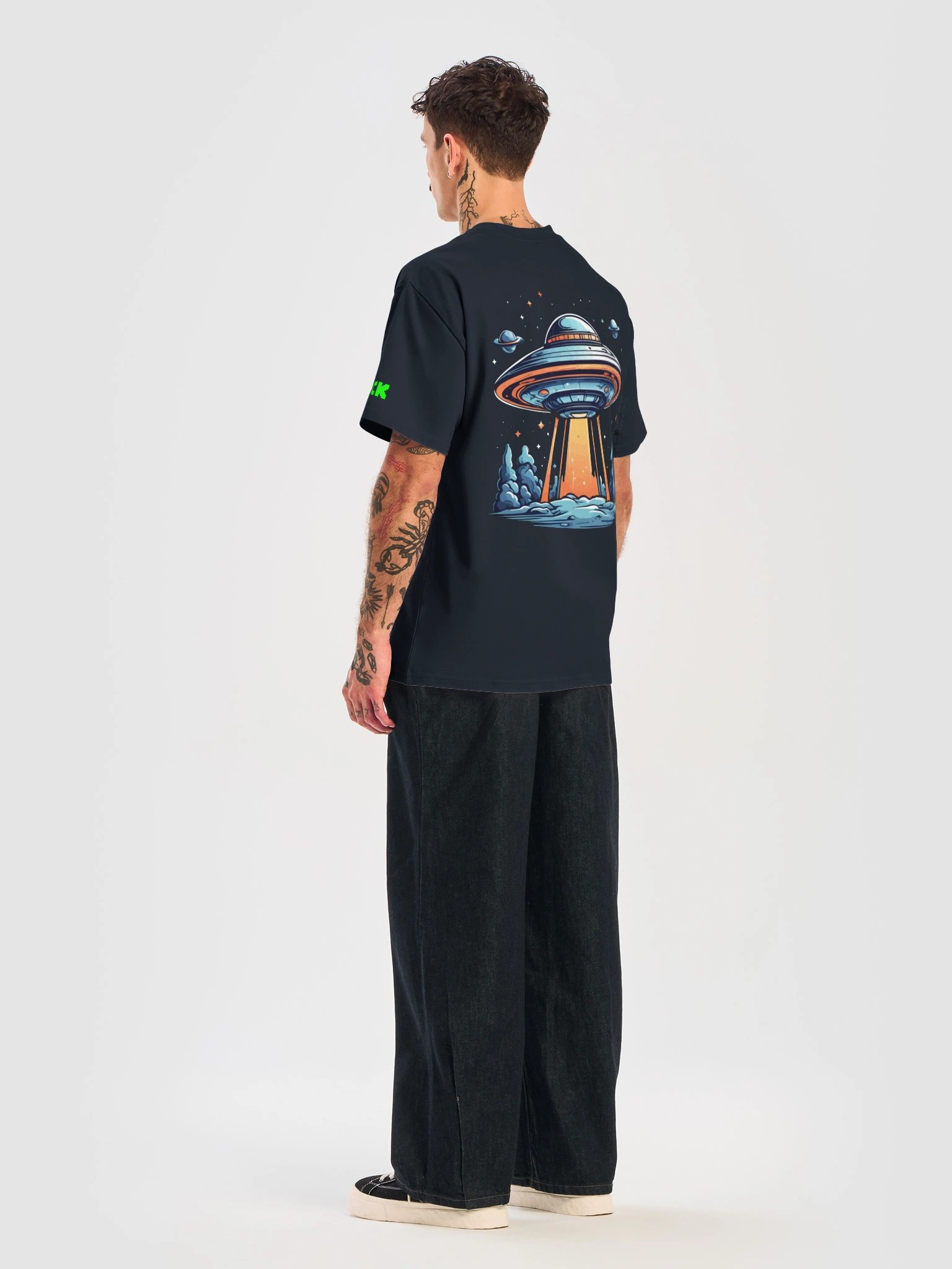 Alien product image (8)
