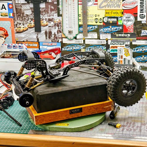 Throwing together a Mantis based Sporty.
Which tire size is allowed on those?
