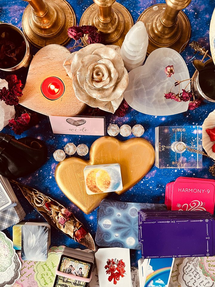 Personal Tarot Reading (30 min+) "Deep dive into their SEXUAL FANTASIES (& subconsciously stored survival trauma)" product image (2)