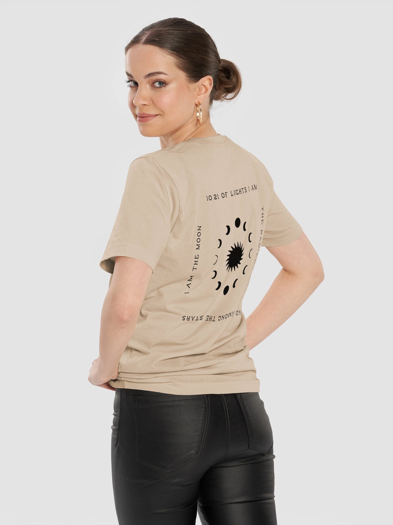 celestial 10:21 bhagavad gita tee - black artwork product image (12)