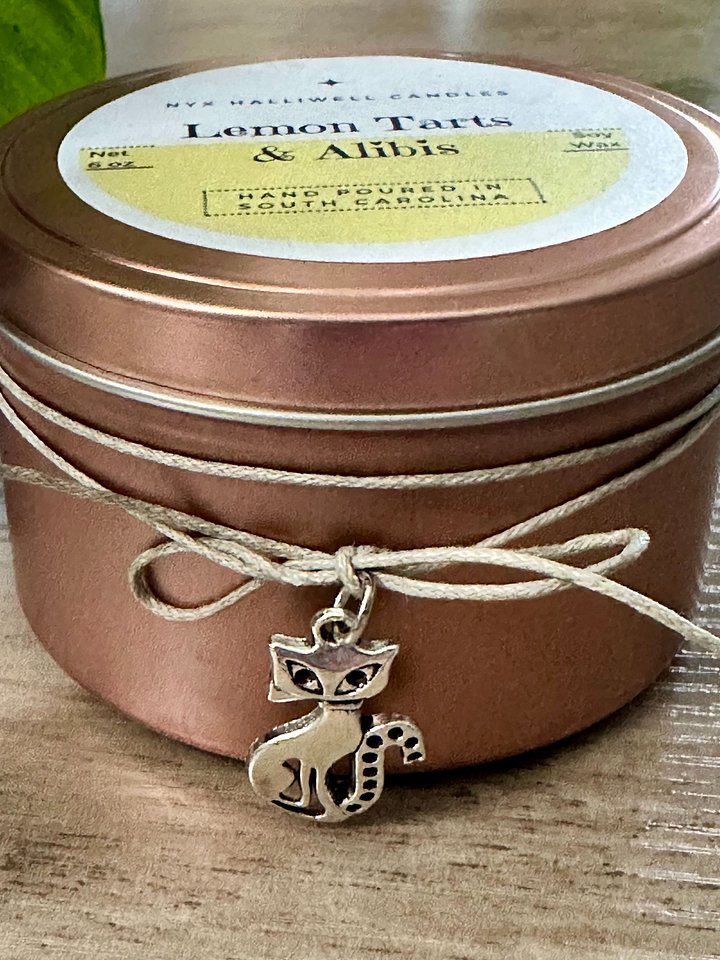 🍋 Lemon Tarts & Alibis Candle product image (2)