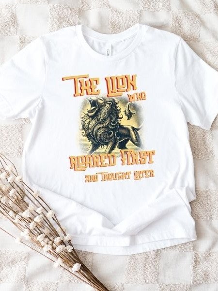 Gryffindor Lion Funny Vintage Pulp Mystery Harry Potter Shirt product image (2)