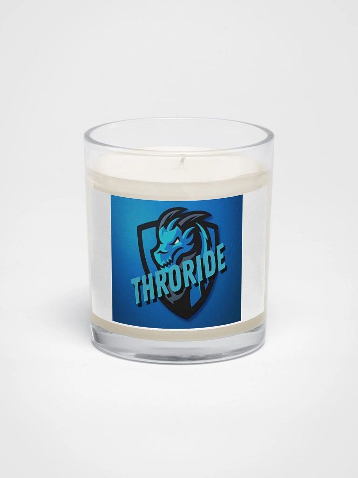 soy candle with the Throride brand product image (1)
